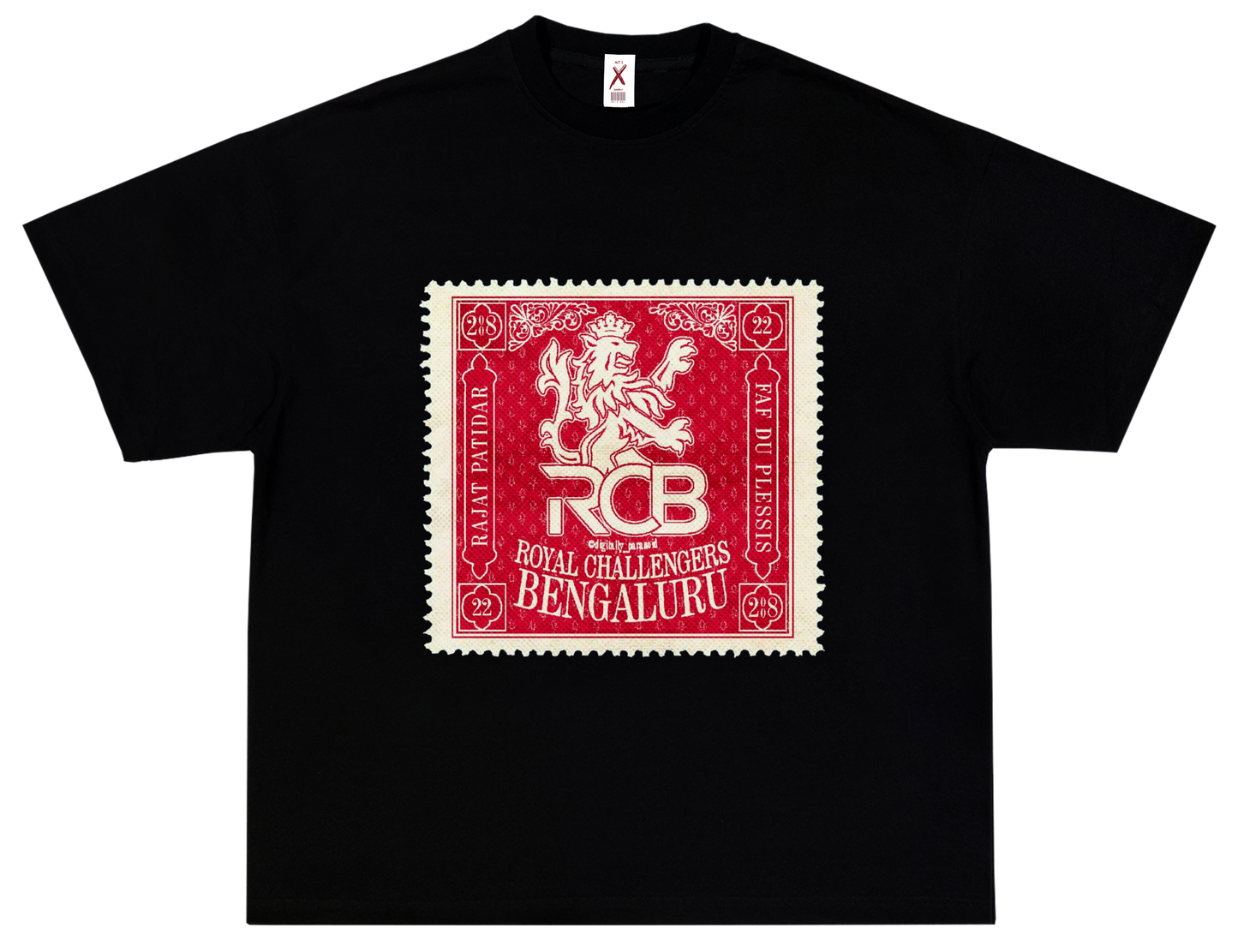RCB LEGACY STAMP – OVERSIZED CLASSIC T-SHIRT